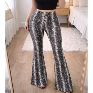Hollister Snakeskin Flare Pants Y2K Ultra High Rise Stretch Size S